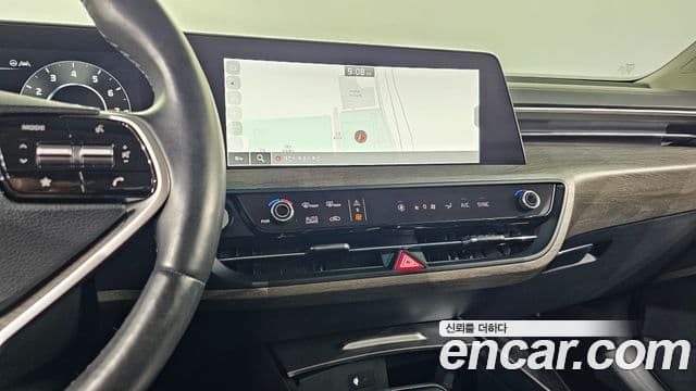 Kia K8 2022 — ფოტო 12/20