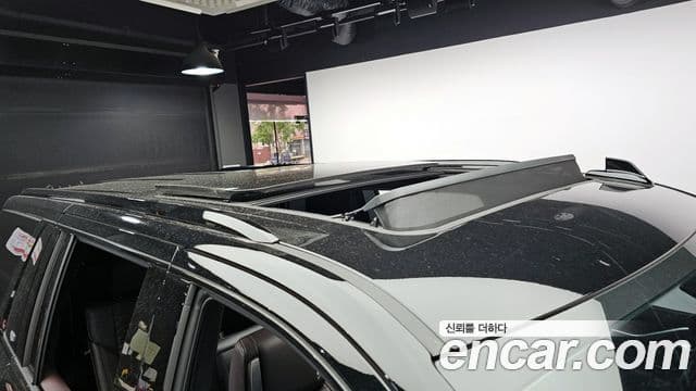 Cadillac Escalade 2022 — Şəkil 20/20