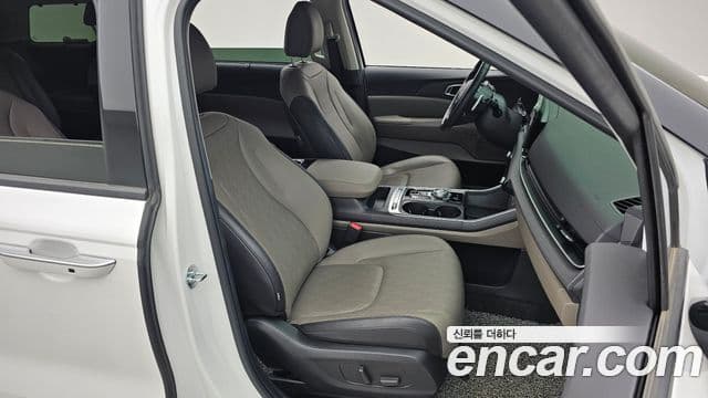 Kia Carnival 2024 — Фото 11/20