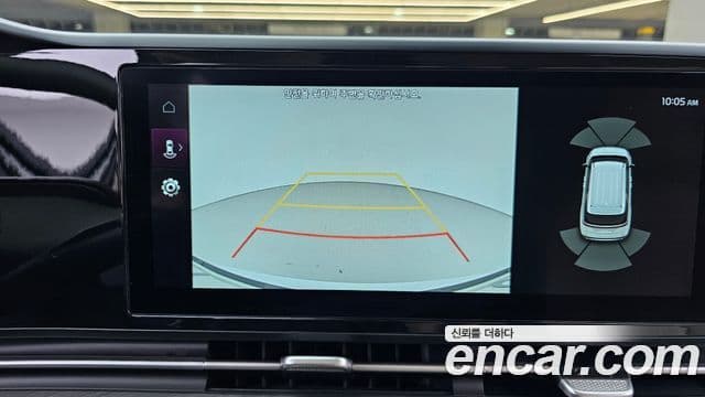 Kia Carnival 2023 — ფოტო 15/20