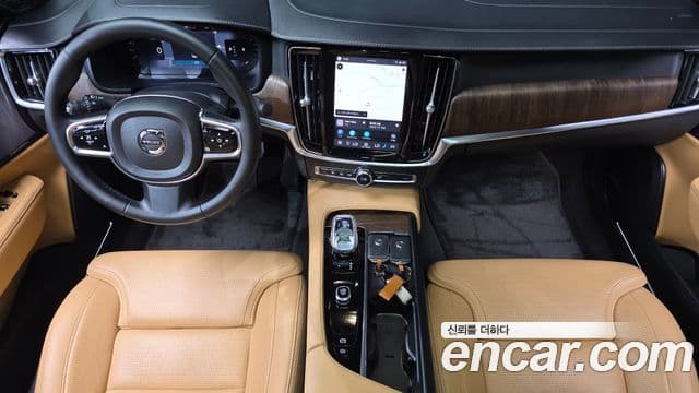 Volvo S90 2022 — ფოტო 7/20