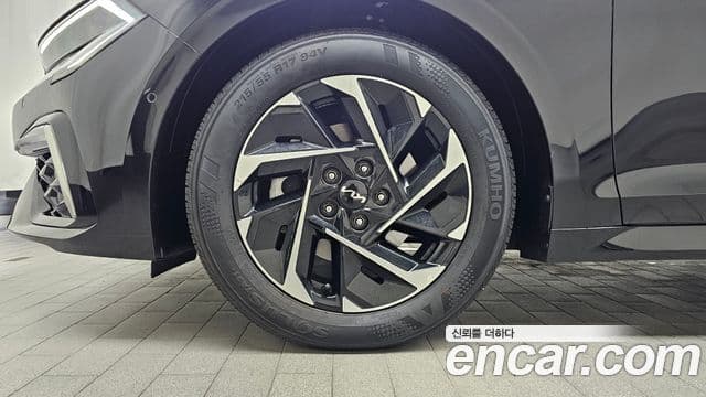 Kia K5 2024 — фото 5 из 20