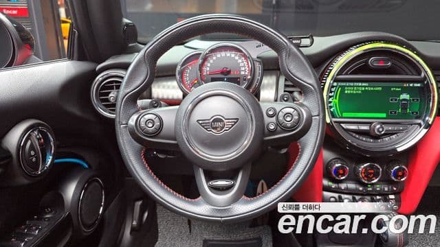 Mini Cooper S Convertible 2019 — Şəkil 13/20
