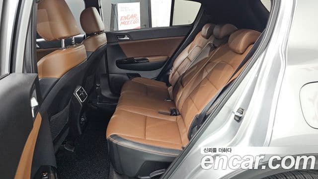 Kia Sportage The Bold 2020 — Şəkil 12/20