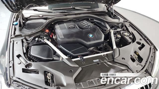 BMW 5 Series 2022 — ფოტო 6/20