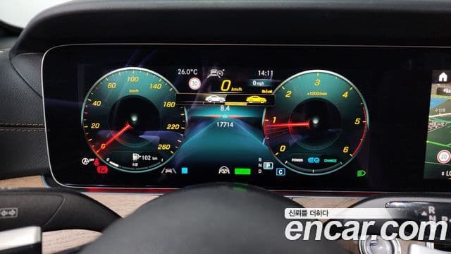 Mercedes-Benz E-Class 2023 — ფოტო 8/20