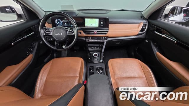 Kia Seltos 2022 — ფოტო 7/20