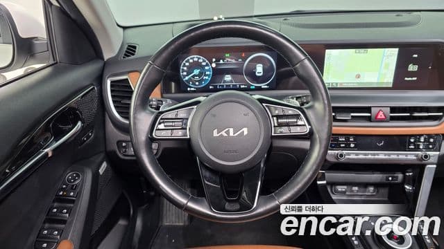 Kia Seltos 2022 — Şəkil 13/20