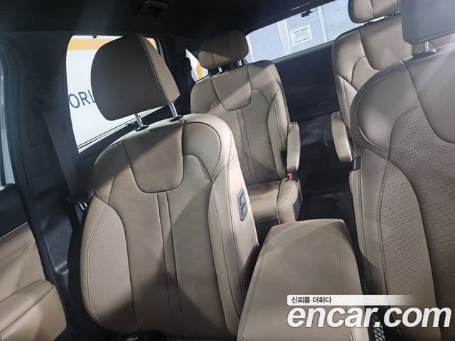 Kia Sorento 2025 — Фото 17/20