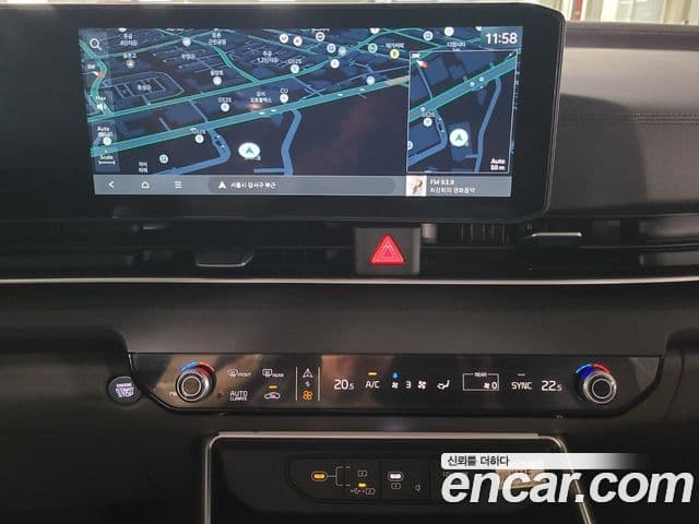 Kia Carnival 2025 — Şəkil 16/20
