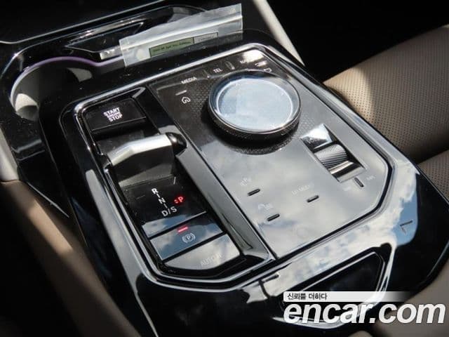 BMW 5 Series 2025 — Şəkil 7/20