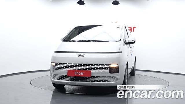 Hyundai Staria 2022 — Şəkil 3/20