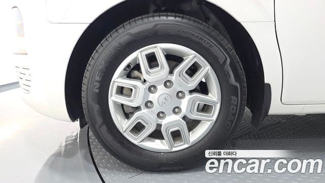 Hyundai Staria 2022 — Şəkil 5/20