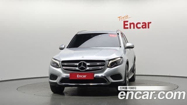 Mercedes-Benz GLC-Class 2019 — Şəkil 3/20