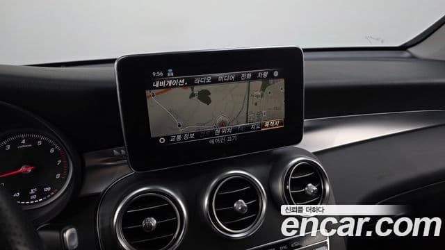 Mercedes-Benz GLC-Class 2019 — Şəkil 15/20