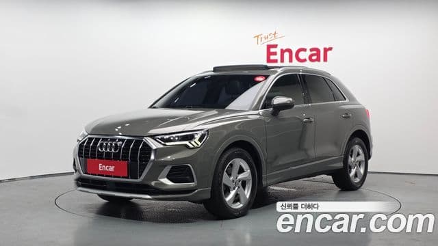 Audi Q3 2020 — Фото 1/20