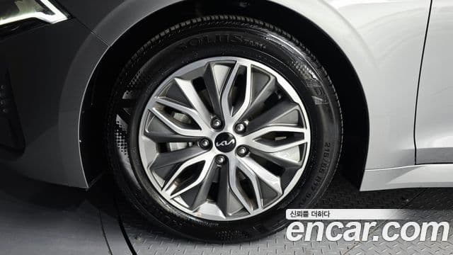 Kia K5 2022 — фото 5 из 20