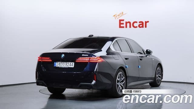 BMW 5 Series, 2024
