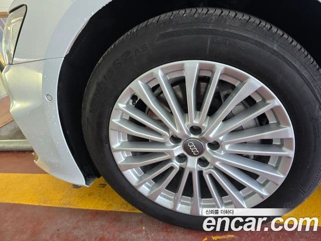 Audi A6 2020 — ფოტო 16/20