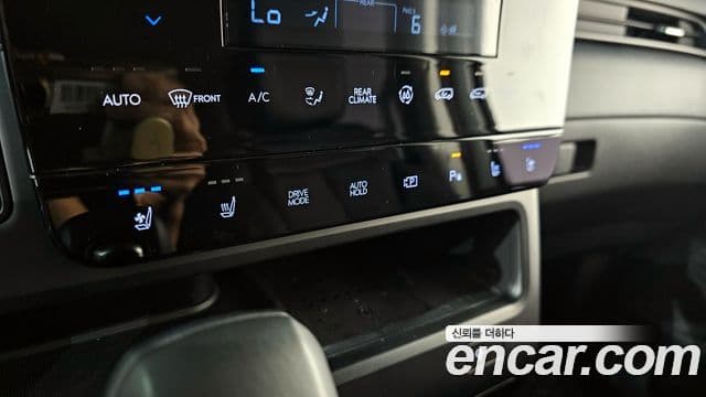 Hyundai Staria 2024 — Фото 19/20