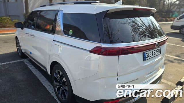 Kia Carnival 2020 — ფოტო 1/14