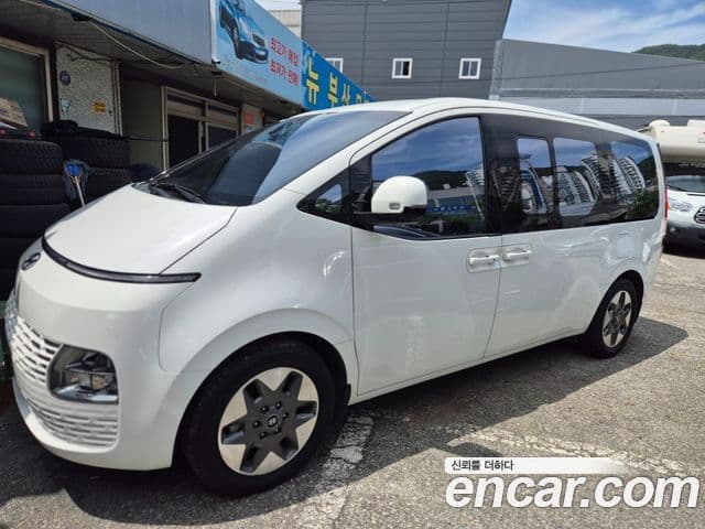 Hyundai Staria 2021 — Şəkil 3/20