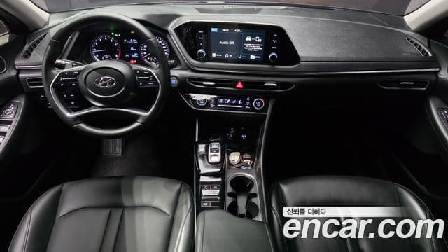 Hyundai Sonata 2019 — ფოტო 7/20