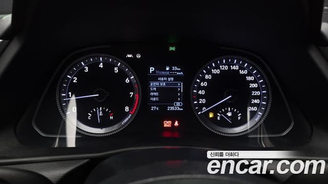 Hyundai Sonata 2019 — ფოტო 8/20