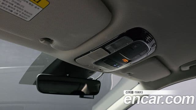 Hyundai Sonata 2019 — ფოტო 17/20