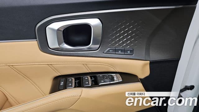 Kia Sorento 2021 — Şəkil 17/20