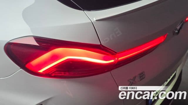BMW X6 2022 — ფოტო 21/30