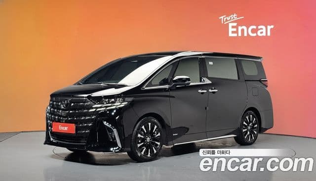 Toyota Alphard 2025 — ფოტო 1/20