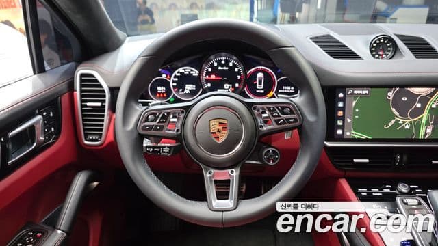 Porsche Cayenne 2023 — Şəkil 13/20