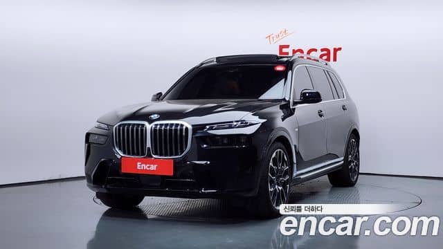 BMW X7, 2025