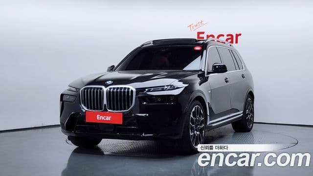 BMW X7 2025 — Photo 11/20