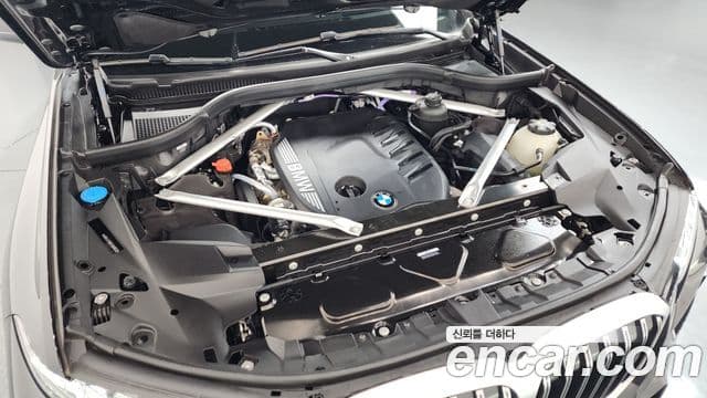 BMW X7 2025 — Photo 10/20