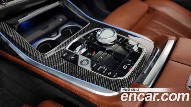 BMW X7 2025 — Photo 3/20