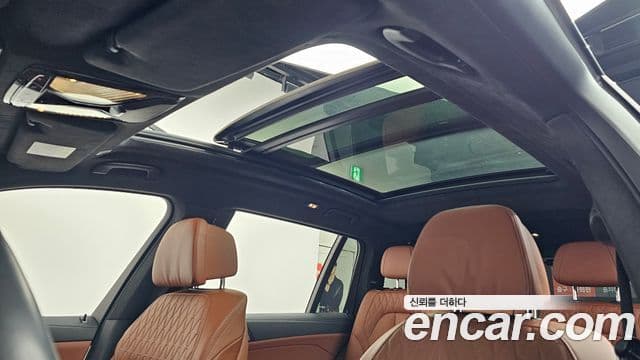 BMW X7 2025 — Photo 20/20