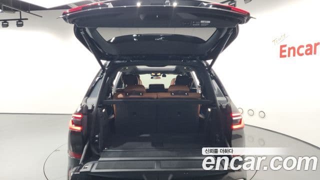 BMW X7 2025 — Photo 2/20