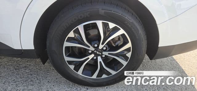 Kia Carnival 2022 — фото 20 из 20