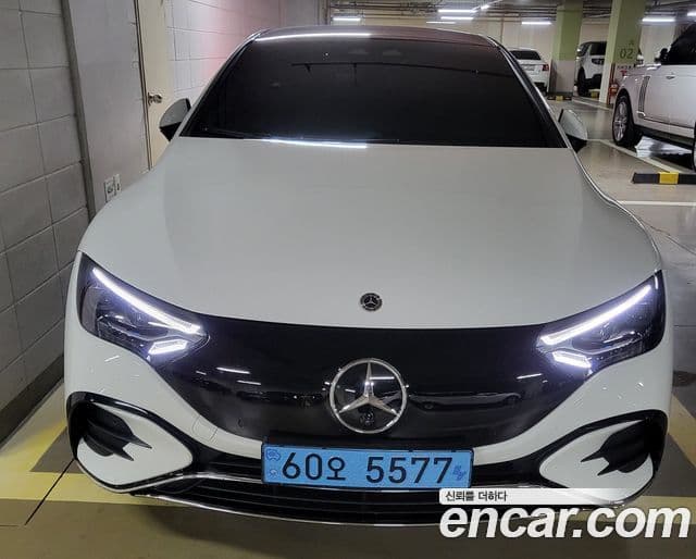 Mercedes-Benz EQE 2023 — ფოტო 4/10