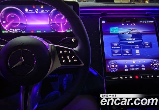 Mercedes-Benz EQE 2023 — ფოტო 10/10