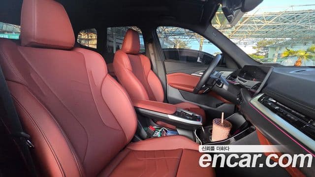 BMW iX1 2025 — ფოტო 3/20