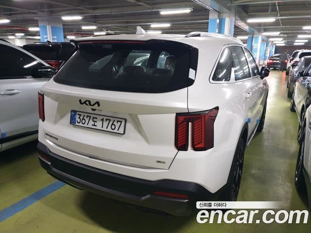 Kia Sorento 2025 — Şəkil 2/15