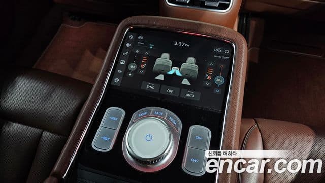 Genesis G90 2022 — Şəkil 19/20