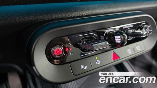 Mini Cooper S Countryman 2025 — ფოტო 9/20