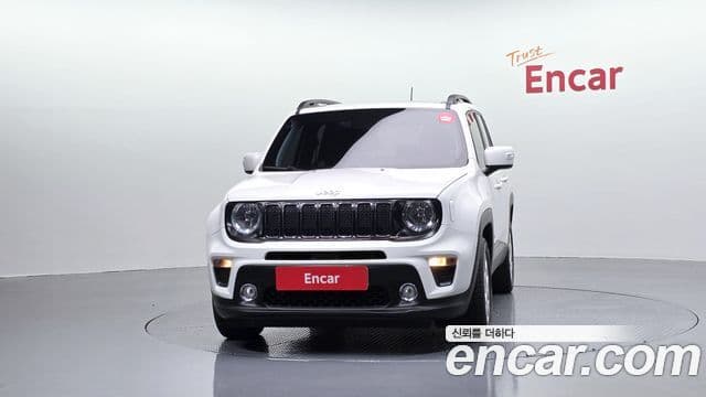 Jeep Renegade 2021 — Şəkil 17/33