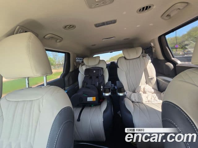 Kia Carnival 2025 — Şəkil 5/12