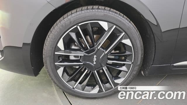 Kia K8 2025 — фото 5 из 20
