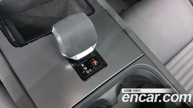 Land Rover Discovery Sport 2025 — Şəkil 9/20